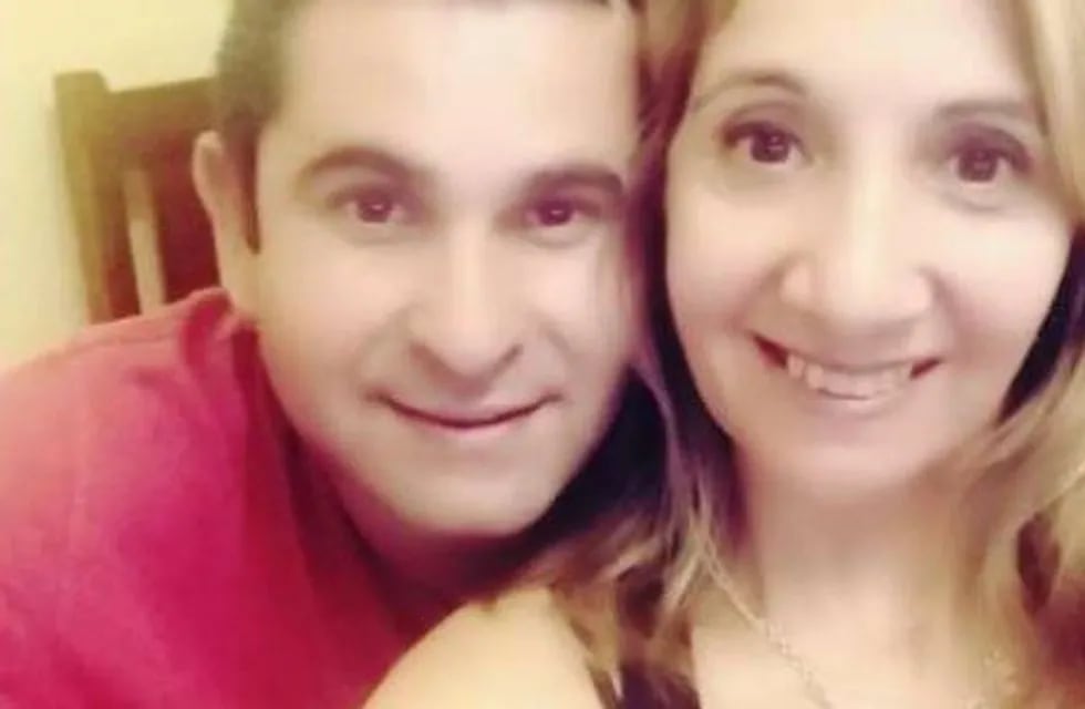 El hermano y la esposa del submarinista Hernán Rodríguez (de General Alvear) piden que la búsqueda siga hasta el final.