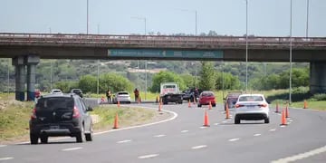 Circunvalación autopista control policial Caminera