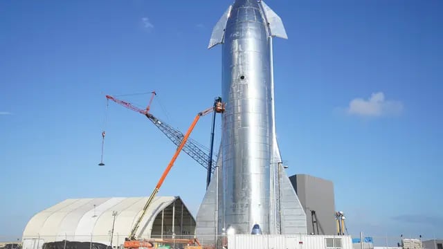 Un protipo de cohete de SpaceX explotó minutos después de aterrizar