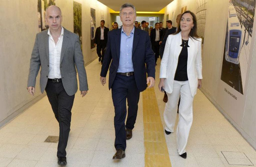 Larreta quiere a Santilli en Provincia, pero Macri alienta a Vidal