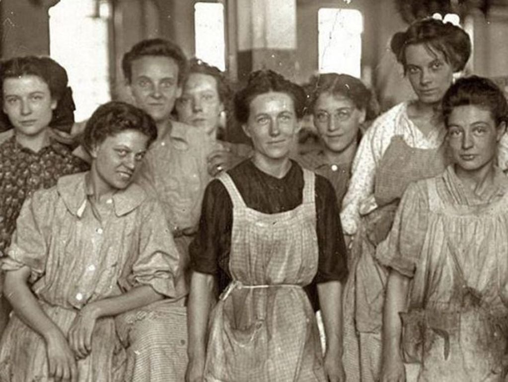 Mujeres fabrica Cotton