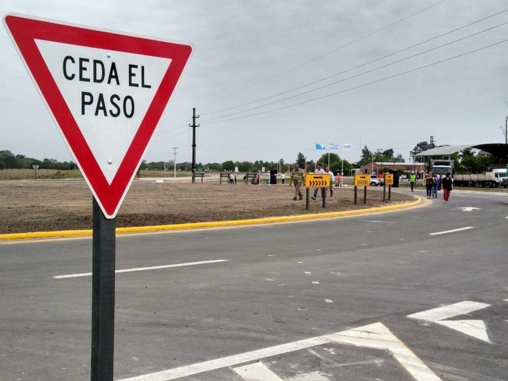 El acto se llevó a cabo en la rotonda cerca del control de la localidad de Tatané