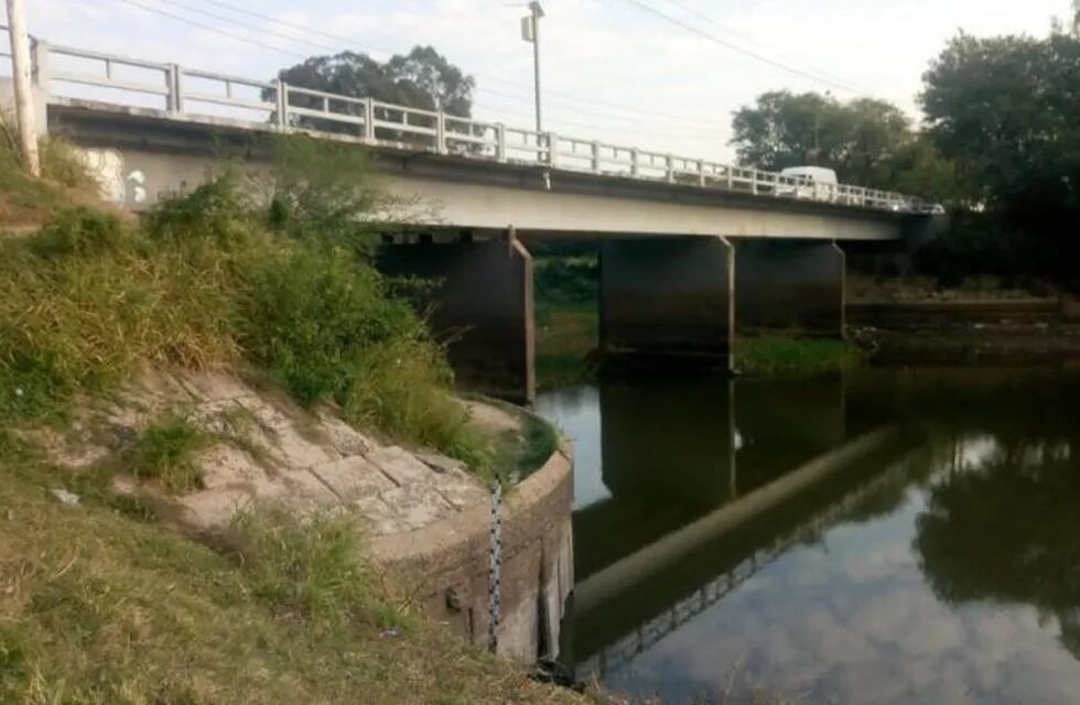 Encontraron muerto a un adolescente debajo del puente San Fernando