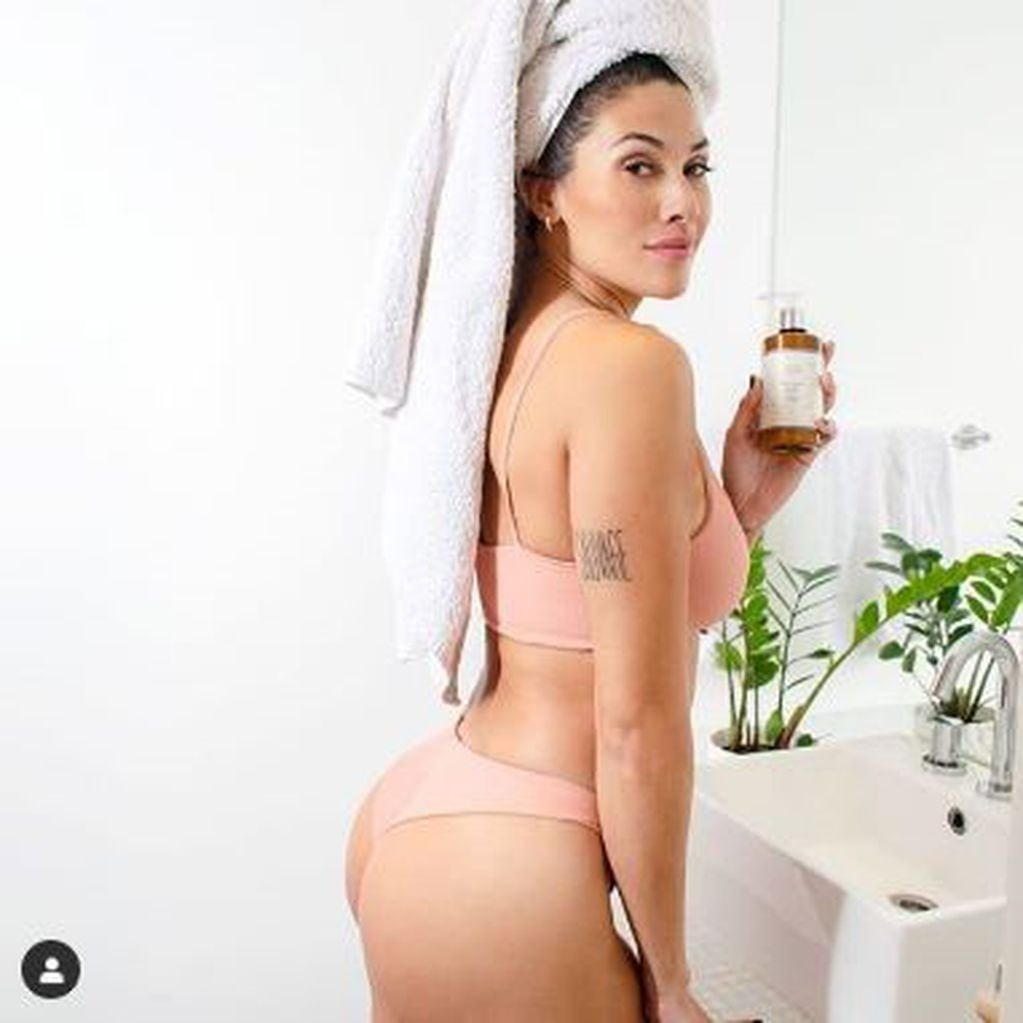 Ivana Nadal posó en ropa interior para promocionar un producto de belleza (Instagram/ivinadal)