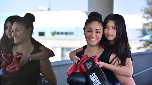 Día de la madre, Cintia Castillo, boxeadora cordobesa, y Martina Silva, su hija