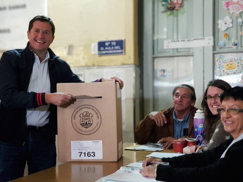 Mauricio Cravero votó en Arroyito