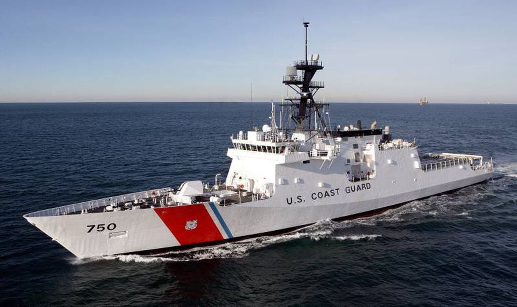 El buque de la Guardia Costera navegará apoyando a los países amigos, en el control de la pesca ilegal.