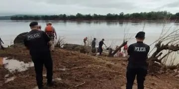 Continúa la búsqueda del joven que desapareció en las aguas del río Uruguay en San Javier