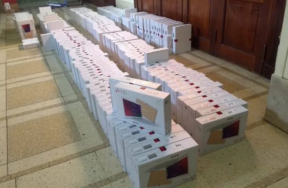 Se entregarán 200 tablets a estudiantes universitarios