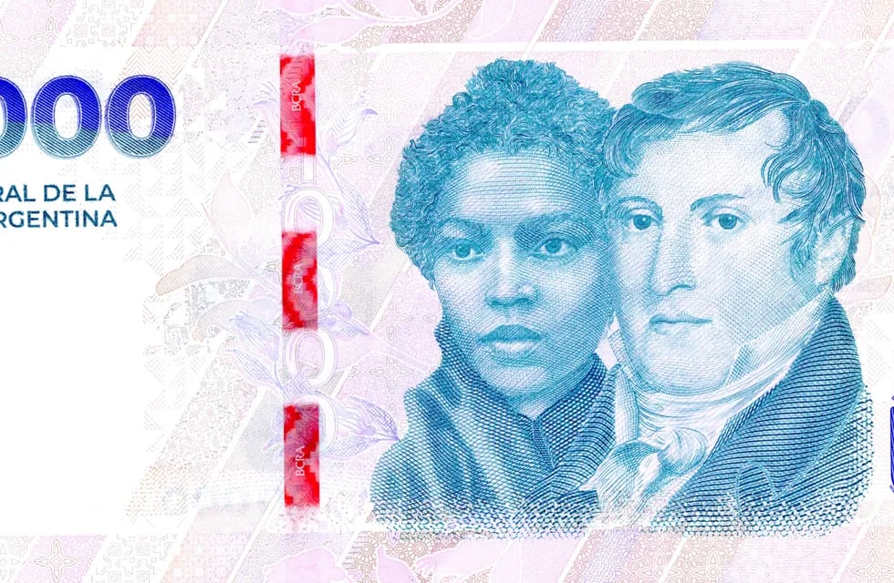 El Banco Central puso en circulación el nuevo billete de 10 mil pesos. Foto: La Voz