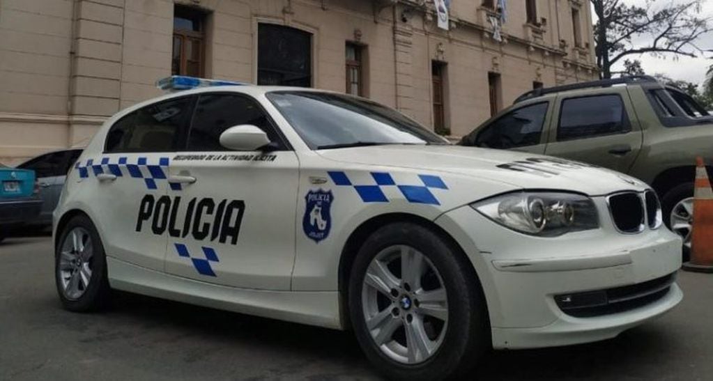 El BMW mal habido por el narcotráfico ahora presta servicio a la comunidad desde las filas de la Policía de la Provincia.