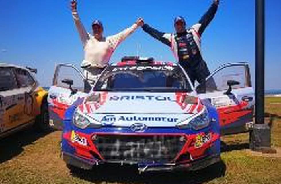 Domínguez ganó la primera fecha del Rally Sudamericano. (El Territorio)