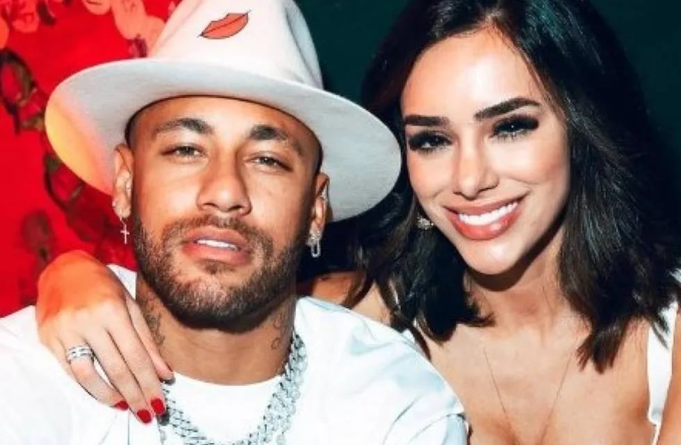 Neymar le fue infiel a su novia embarazada y le pidió perdón por Instagram: "Nuestro amor por nuestro bebé ganará"