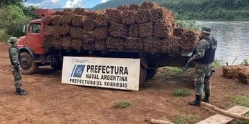 Prefectura incauta más de cuatro toneladas de tabaco en El Soberbio