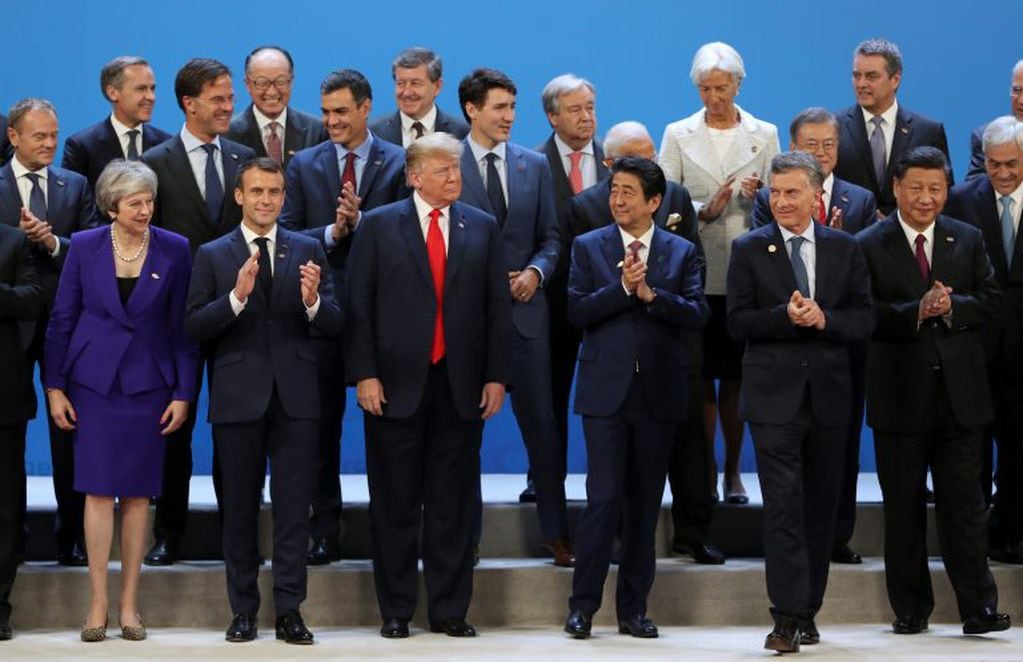 Los líderes del mundo reunidos en el predio de Costa Salguero para empezar la cumbre (AP)