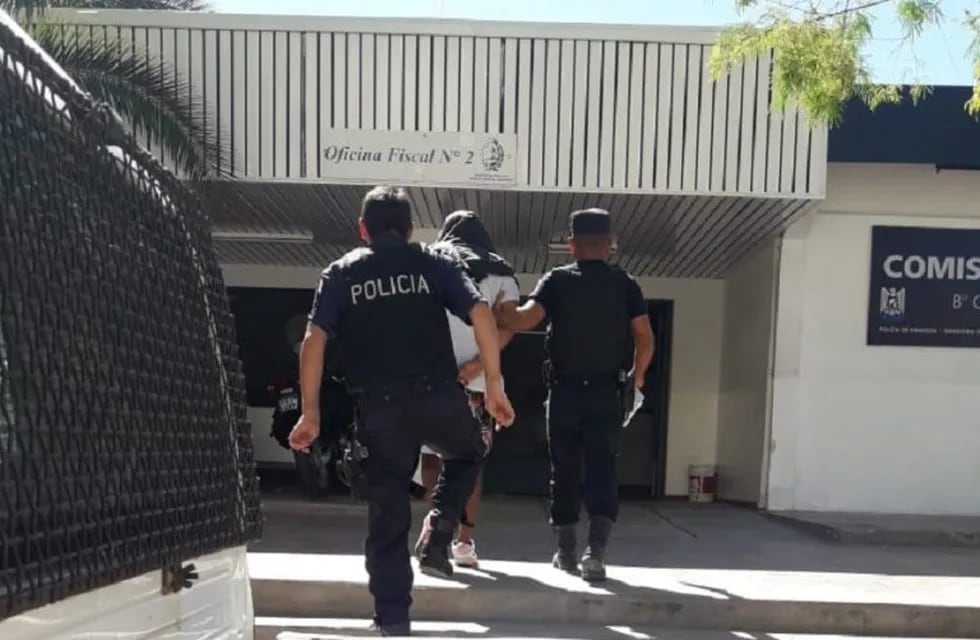 Detenido en Guaymallén con drogras , mendoza. policiales