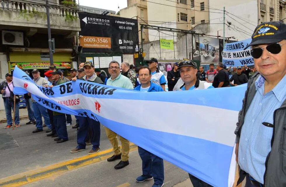 Los centros de excombatientes convocan a una marcha por los juicios a Anses