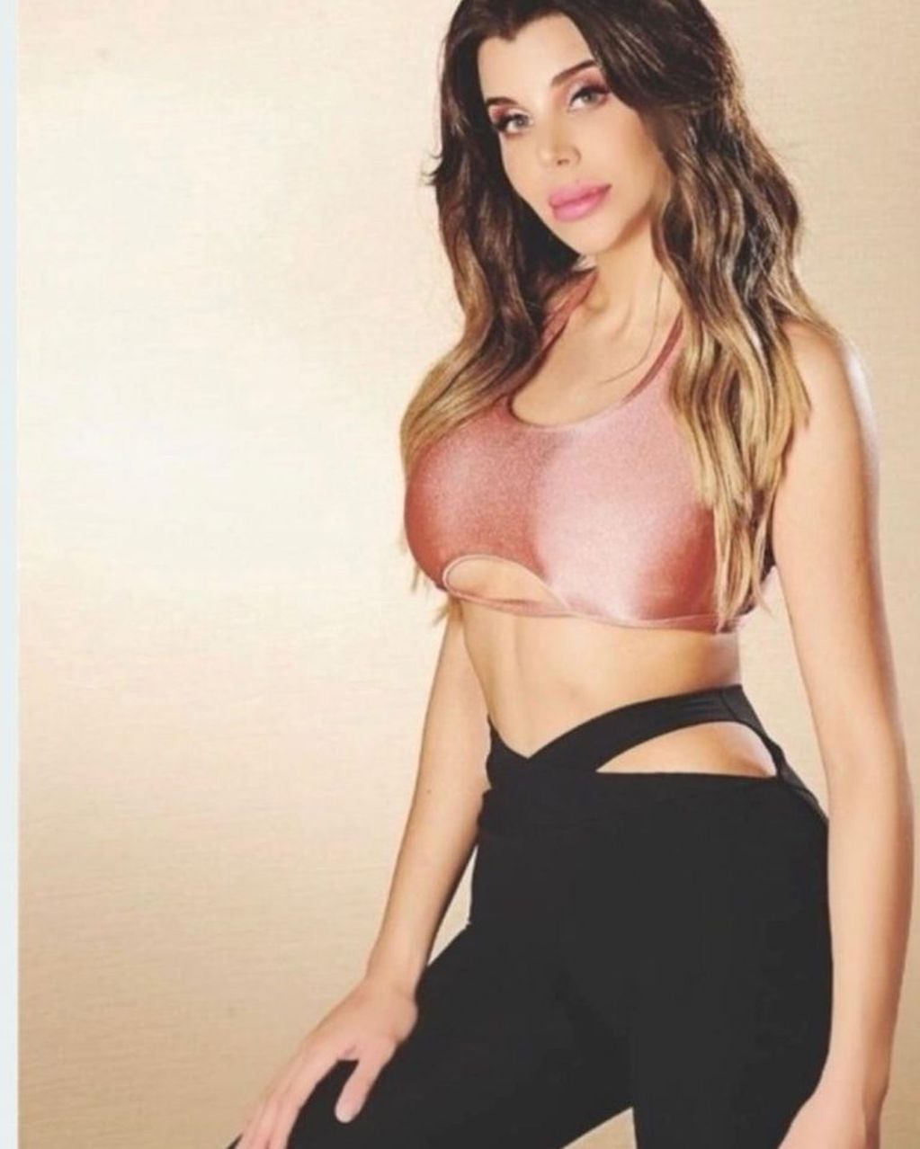 Charlotte Caniggia lanzó su línea de ropa y la mostró en las redes (Foto: Instagram/ chcaniggia)