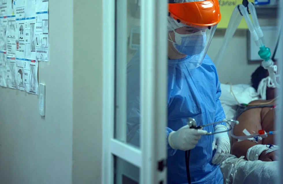 Internacion uti de covid-19 enfermos criticos cama Hospital Rawson
foto facundo luque
