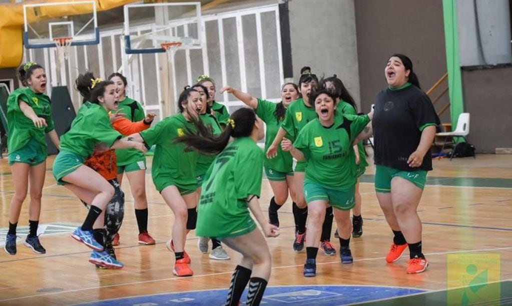 rio gallegos handball femenino