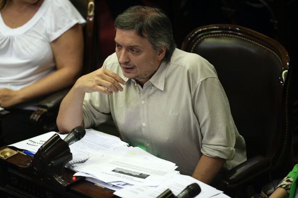 Máximo Kirchner, durante el debate en Diputados por la ley de Emergencia Económica. (Clarín)