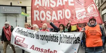 Marcha de Amsafe en Rosario