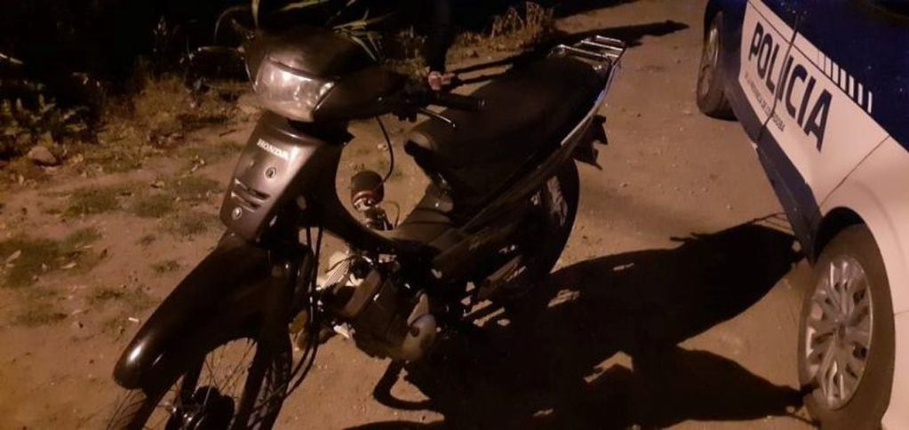 Alta Gracia: circulaban en una moto con motor adulterado y quedaron detenidos