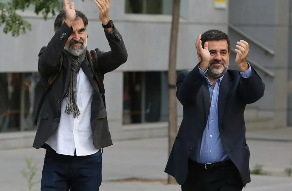 Jordi Sánchez y Jordi Cuixart irán a la cárcel. Foto: DPA.
