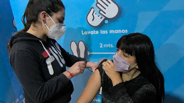 Vacunación en el Estadio Ribosqui