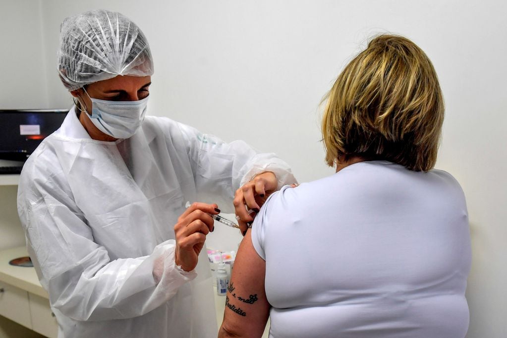 Vacuna contra el coronavirus (Nelson Almeida/AFP)