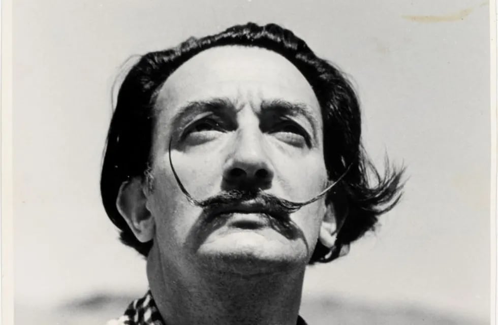 Fotografía sin datar del artista Salvador Dalí.