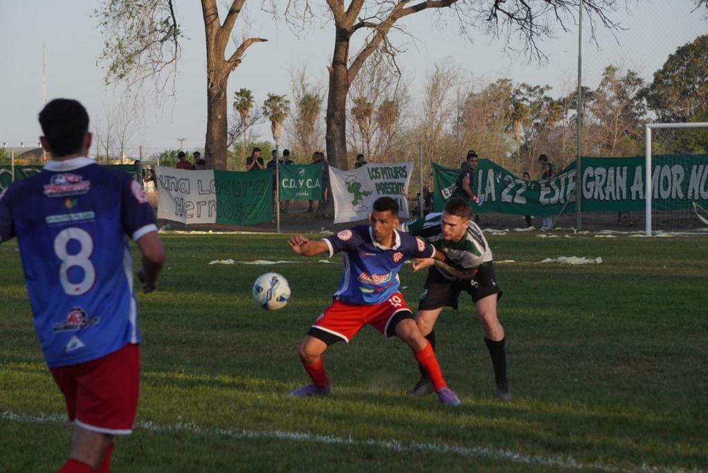 Fútbol Deportivo Cultural y Sportivo Suardi