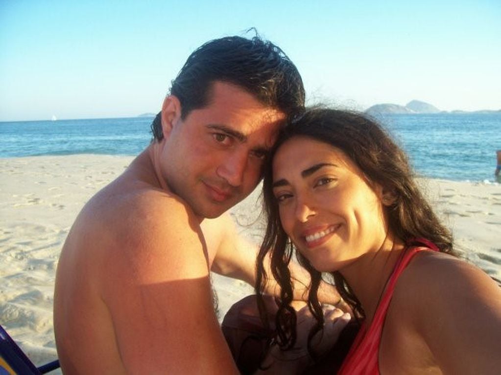 Sebastián Prado junto a su mujer.