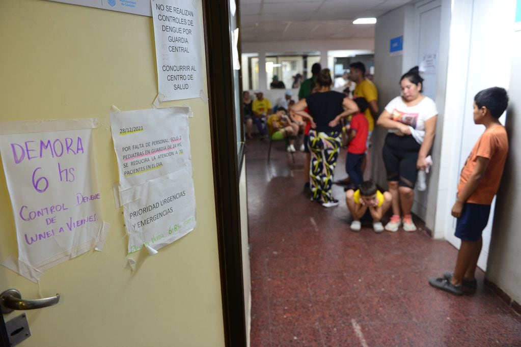 Atención de niños en el Hospital Infantil de Alta Córdoba en muchos casos a causa del dengue