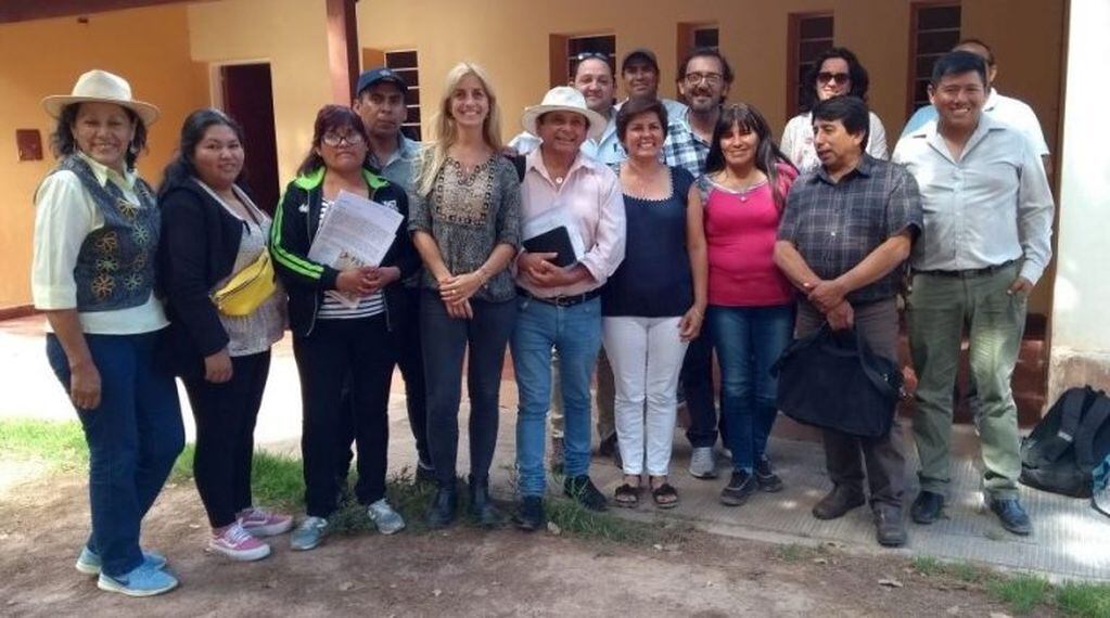 Las autoridades de la Secretaría de Cultura junto a funcionarios y referentes culturales de la Quebrada.