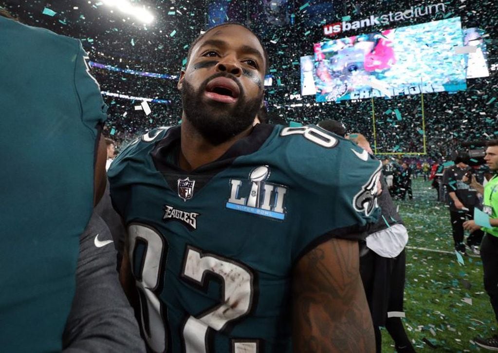MINNEAPOLIS, MN - FEBRUARY 04: Torrey Smith #82 of the Philadelphia Eagles celebrates after defeating the New England Patriots 41-33 in Super Bowl LII at U.S. Bank Stadium on February 4, 2018 in Minneapolis, Minnesota.   Patrick Smith/Getty Images/AFP
== FOR NEWSPAPERS, INTERNET, TELCOS & TELEVISION USE ONLY ==