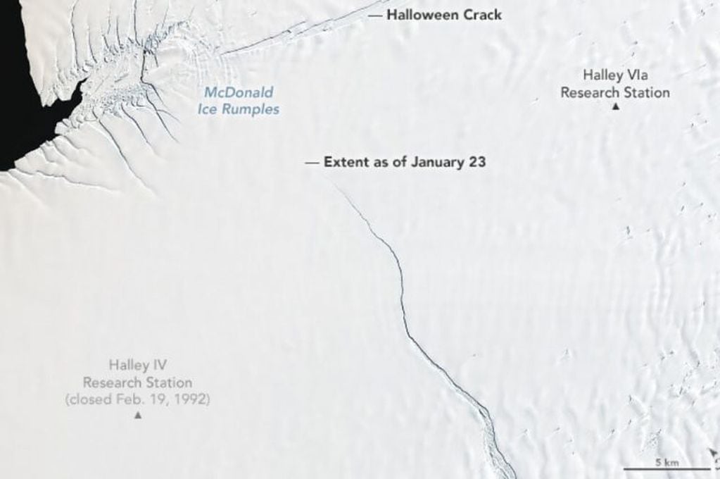 La grieta que se produjo en la superficie de la Antártida en octubre de 2016. (Fuente: NASA)