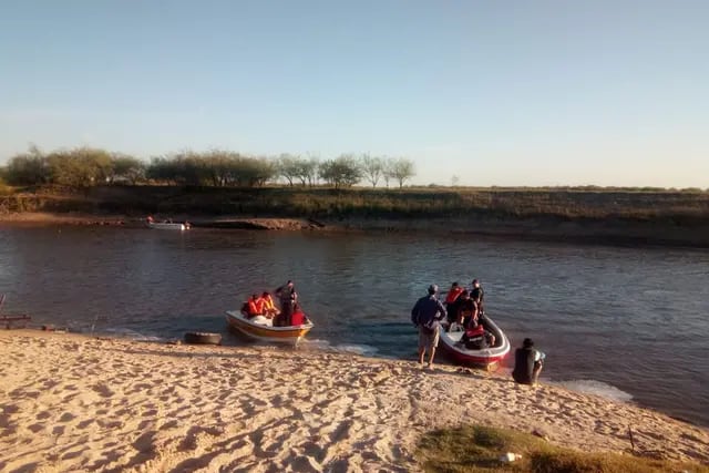 Dos niños murieron ahogados en el río Salado