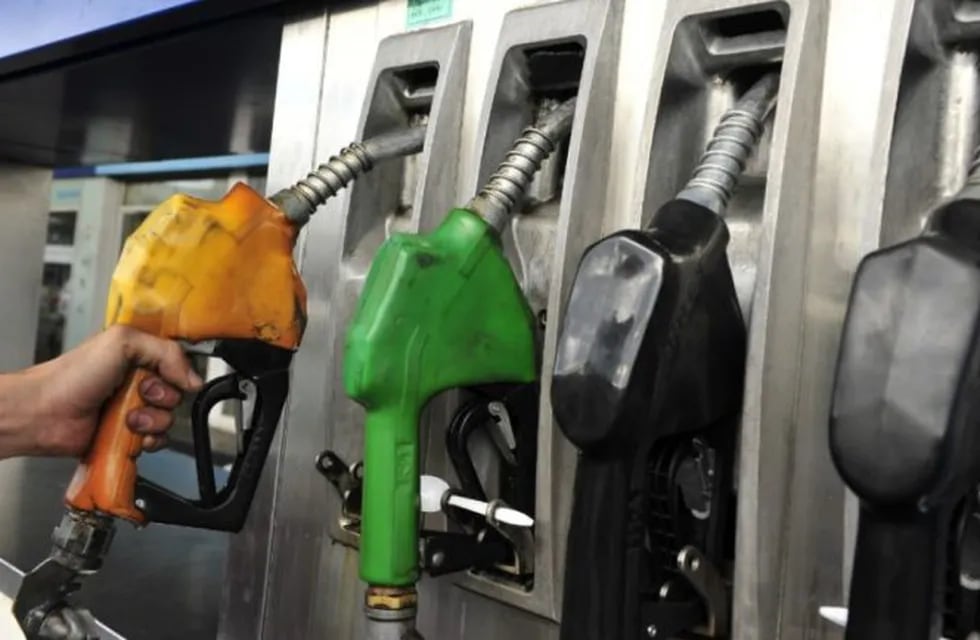 Combustibles: un reclamo gremial en las refinerías pone en peligro el abastecimiento de las estaciones (Foto: imagen ilustrativa)