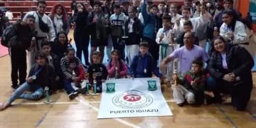 Iguazuenses marcaron presencia en Torneo Internacional de Karate