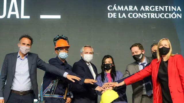 Alberto Fernández en el acto de la Cámara de la Construcción. (Presidencia)