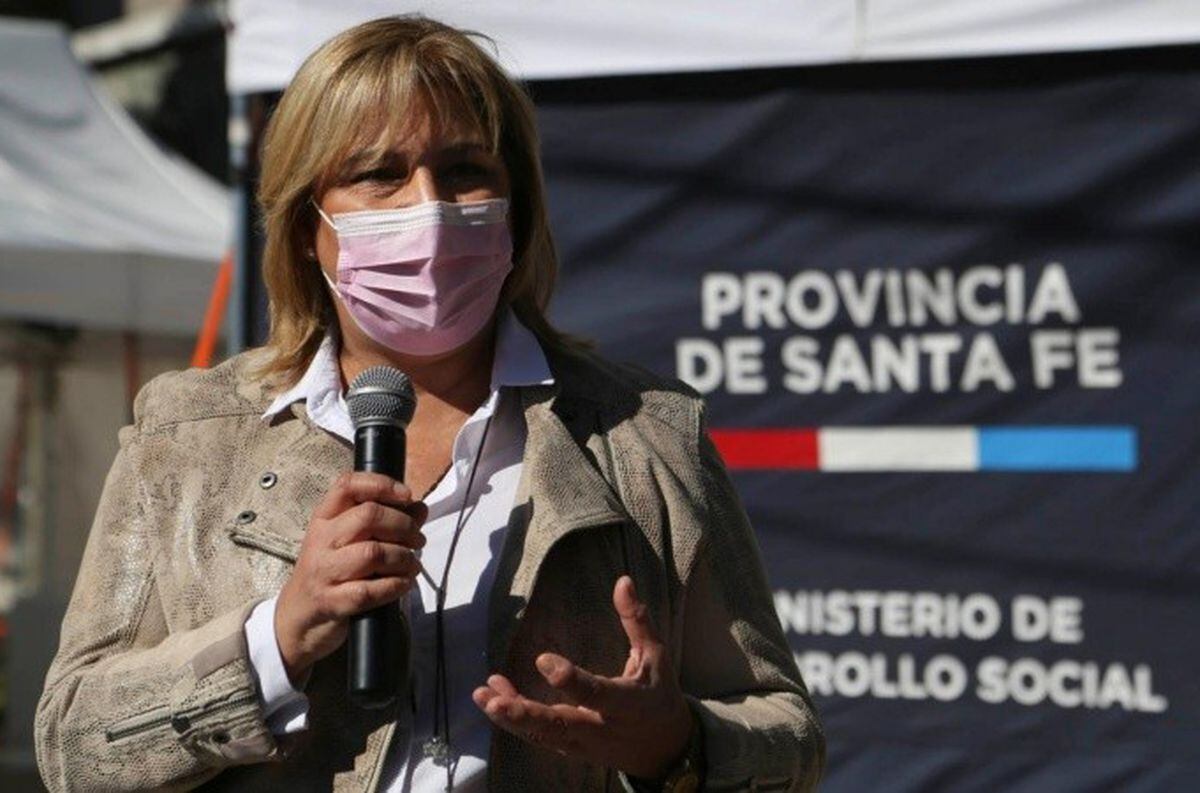 La ministra de Salud, Sonia Martorano, se refirió a la nueva resolución dictada a nivel nacional por la pandemia.