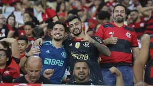 Hinchas de Flamengo y su amor por Talleres