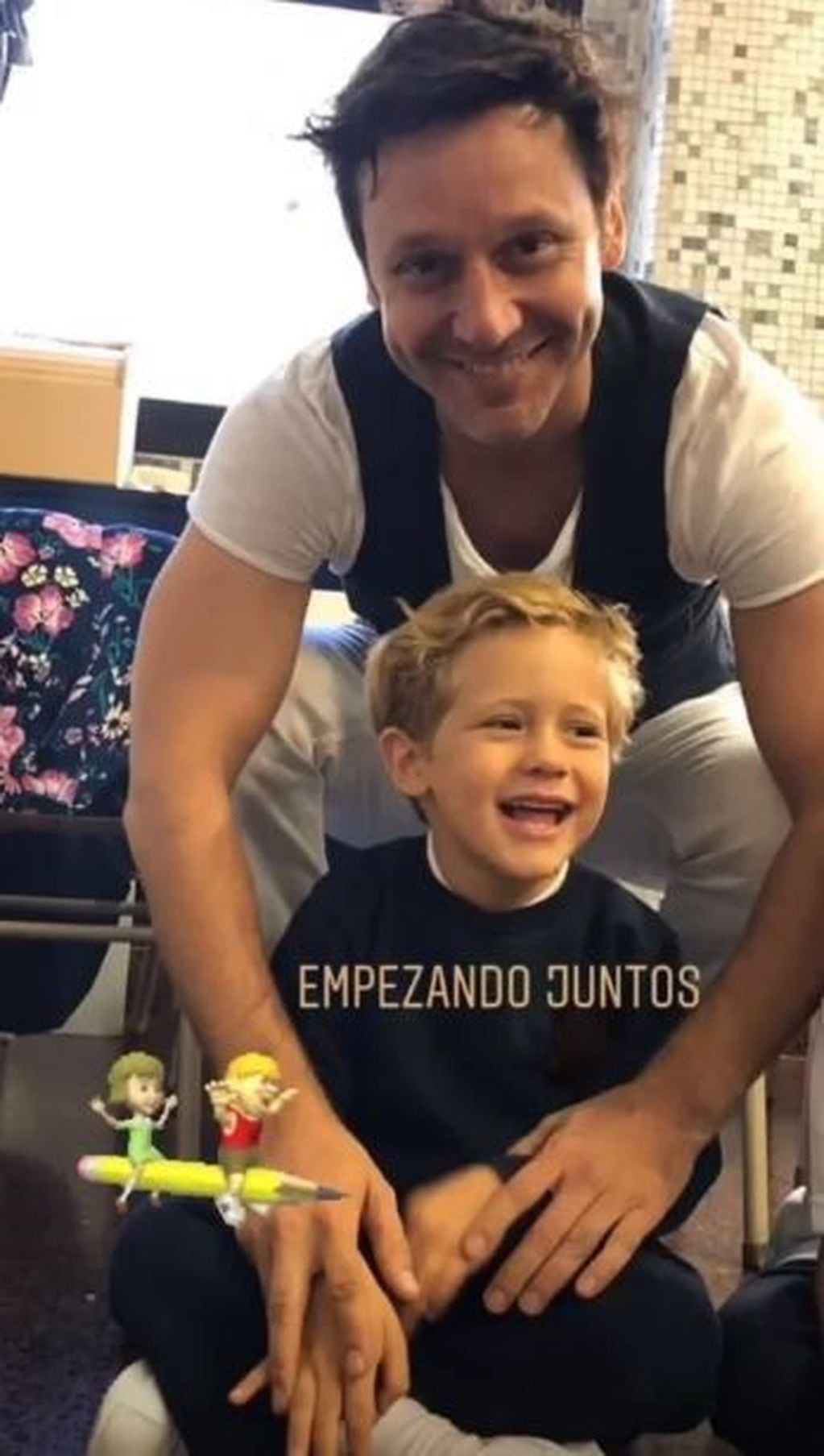 Pampita y Benjamín Vicuña coincidieron en el primer día de clases de sus hijos. (Foto: Instagram)