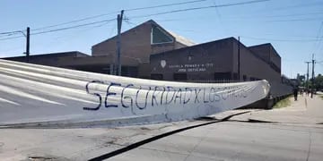 Cerraron la Escuela 1319 José Ortolani en Rosario