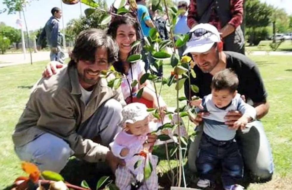 Plantarán árboles por cada nacimiento en Embajador Martini (La Nación)