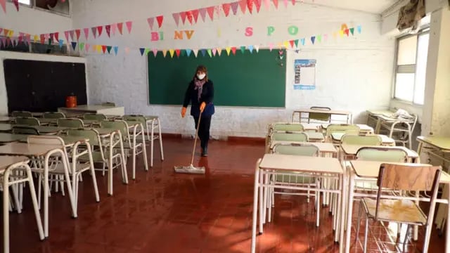 Para desinfectar las escuelas donde se vota, el 7 y 8 de junio no habrá clases en Misiones