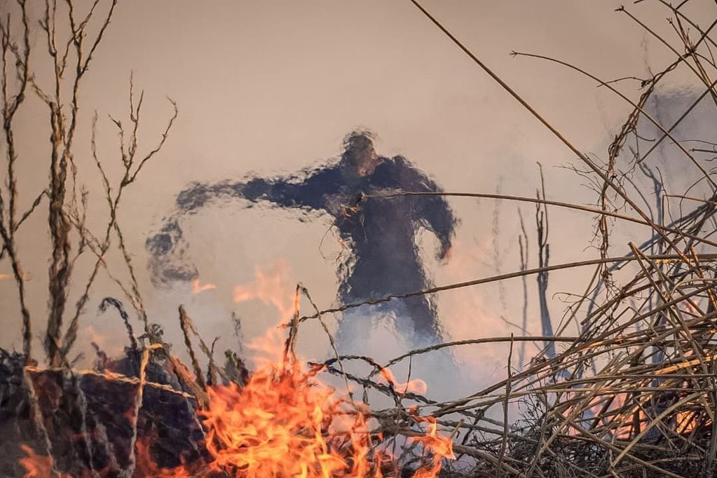 Incendios en las islas del Delta de Paraná.