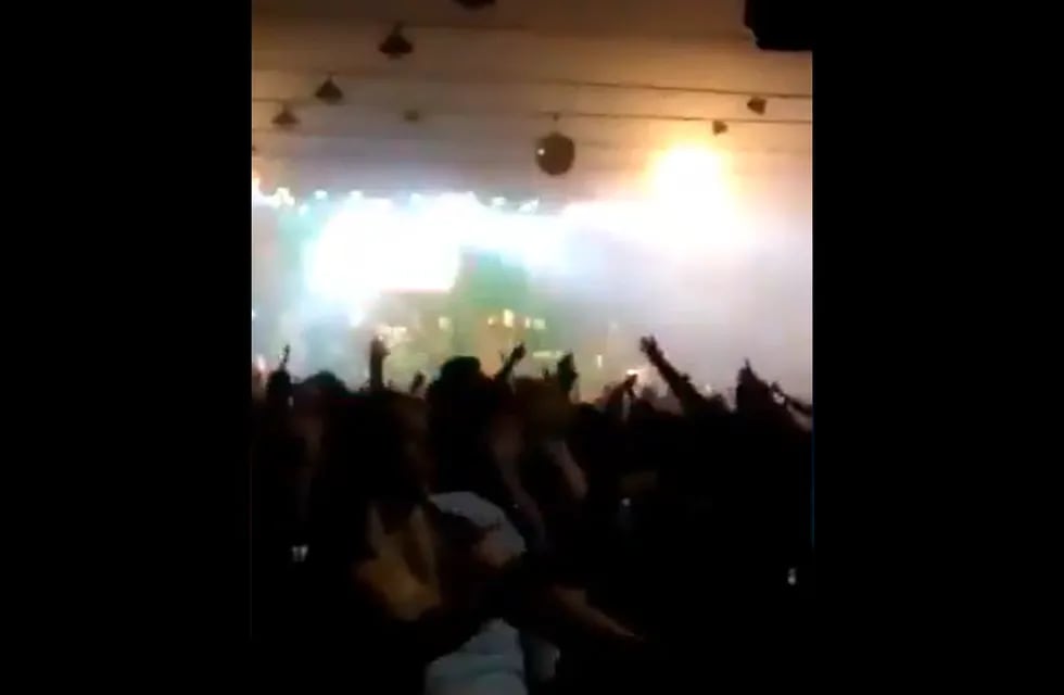 Baile de Ulises Bueno. (Captura de video)