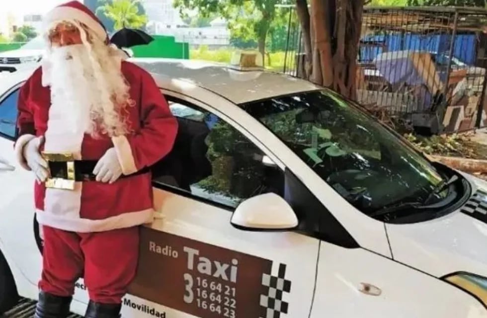 La historia de Armando, el 'Papá Noel' taxista que causa furor (Foto: El Universal)